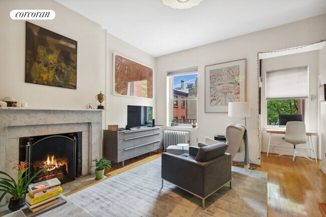property at 67 Willow St