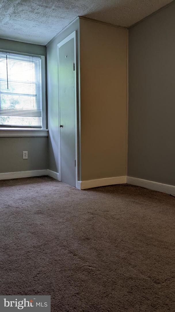 25 E Camden Ave-Unit -B in Moorestown, NJ - Building Photo - Building Photo