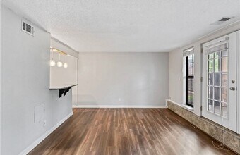 4727 Jarboe St in Kansas City, MO - Building Photo - Building Photo