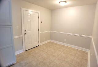 107 Stowe Pl in Garner, NC - Building Photo - Building Photo