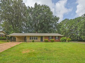 1485 Carol Dr in Memphis, TN - Building Photo
