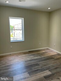 3723 Pulaski Ave photo'