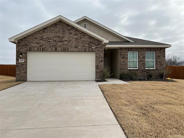 900 Lexington Ln in Nevada, TX - Building Photo