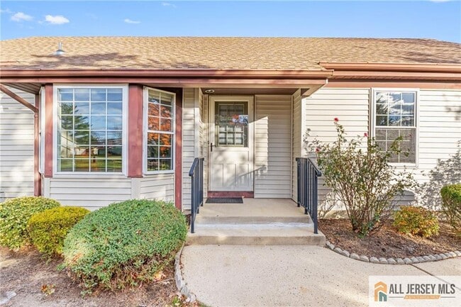 property at 18C Benjamin Franklin Dr