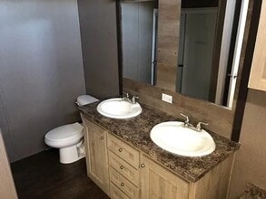 16023 Red Oak in Channelview, TX - Building Photo - Building Photo