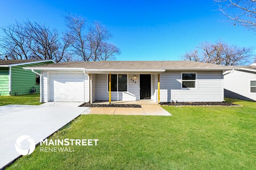 503 Darlene Ln in Arlington, TX - Building Photo