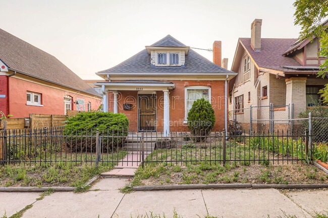 property at 3543 N Humboldt St
