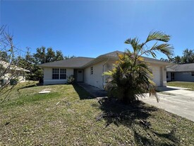 10030 Amicola St, Unit 2 in Port Charlotte, FL - Building Photo