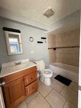 319 Admiral St in Providence, RI - Building Photo - Building Photo