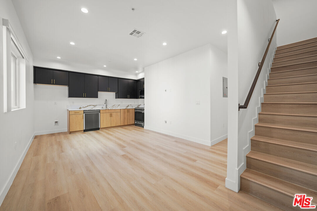 4176 Willimet Ave in Los Angeles, CA - Building Photo