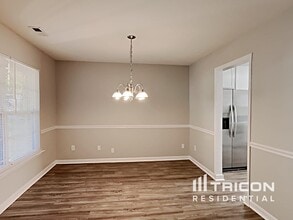 851 Red Oak Tree Dr in Fuquay Varina, NC - Building Photo - Building Photo