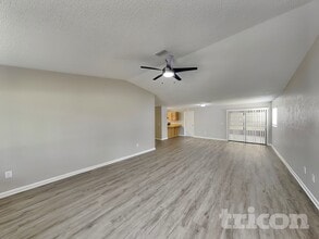 31 Folson Ln in Palm Coast, FL - Building Photo - Building Photo