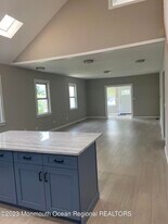 103 Pavilion Ave in Long Branch, NJ - Building Photo