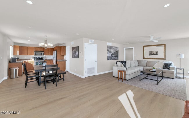 7116 E 1st Ave in Scottsdale, AZ - Building Photo - Building Photo
