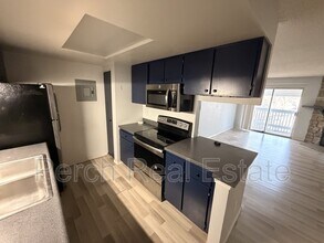 14424 E Colorado Dr in Aurora, CO - Building Photo - Building Photo