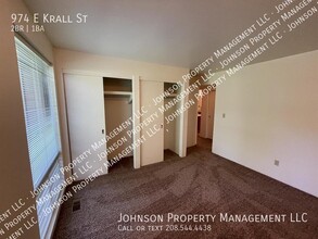 974 E Krall St in Boise, ID - Building Photo - Building Photo