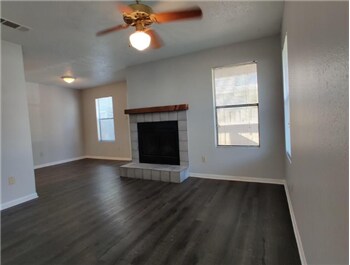 8705 Schick Rd in Austin, TX - Building Photo