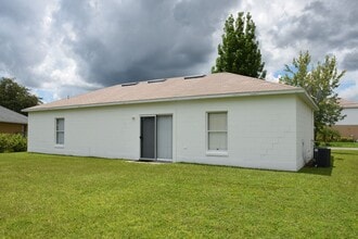 322 Baccarat Ct in Kissimmee, FL - Foto de edificio - Building Photo