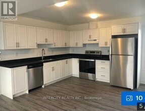 83 Vedette Wy in Vaughan, ON - Building Photo - Building Photo