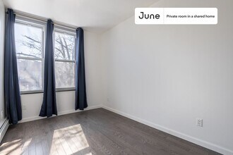 Room in Shared 4 bed/2 bath home in New York, NY - Building Photo - Building Photo