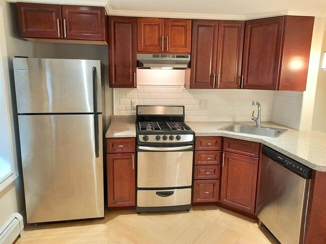 603 Bloomfield St, Unit 1