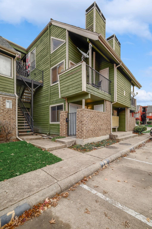 property at 9823 Walnut St