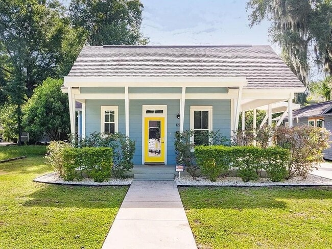 property at 321 NW 7th Terrace