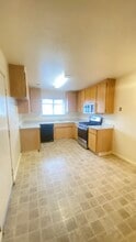 3180 N Walnut Rd in Turlock, CA - Building Photo - Building Photo