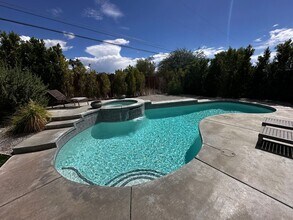 12800 Miracle Hill Rd in Desert Hot Springs, CA - Building Photo - Building Photo