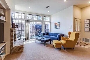 2949 Allister St in Dallas, TX - Building Photo