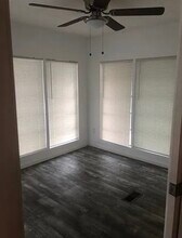 21501 NW 7th St in Pembroke Pines, FL - Foto de edificio - Building Photo