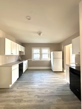 2053 Robin St in Lakewood, OH - Building Photo - Building Photo