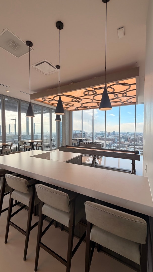 205 S Peoria St in Chicago, IL - Building Photo - Building Photo