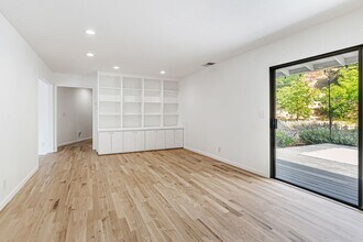 23433 Sunset Dr in Los Gatos, CA - Building Photo - Building Photo