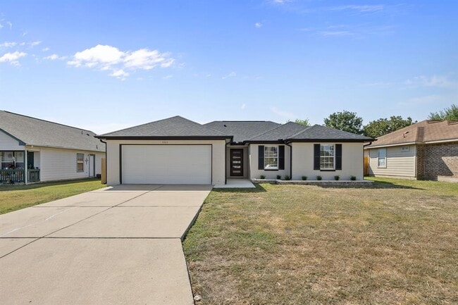 property at 2303 Thomas St