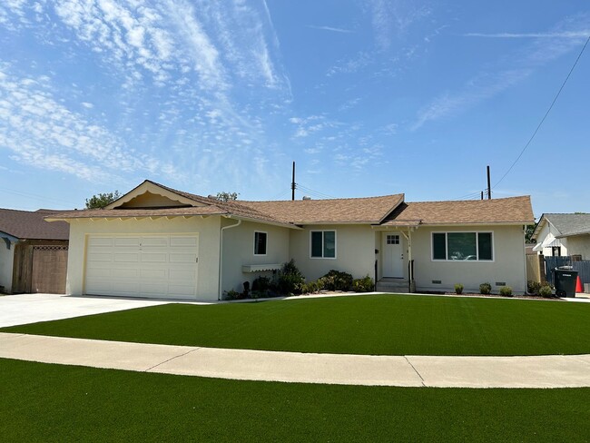 property at 1116 N Center St