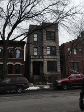 2129 N Racine Ave in Chicago, IL - Building Photo - Building Photo