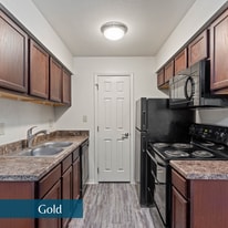 Eagle Point in Tulsa, OK - Building Photo