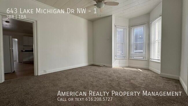 643 Lake Michigan Dr NW in Grand Rapids, MI - Foto de edificio - Building Photo