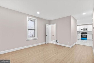 4956 Baynton St in Philadelphia, PA - Building Photo - Building Photo
