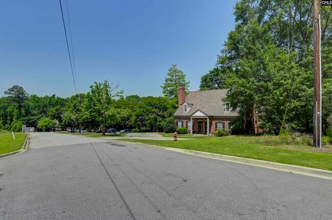 600 Hulon Cir in West Columbia, SC - Building Photo - Building Photo
