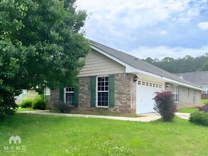 2404 Slatemill Dr SW in Huntsville, AL - Building Photo - Building Photo