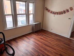 45 Finlay Pl, Unit 1 in Newark, NJ - Foto de edificio - Building Photo