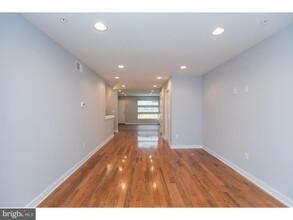 1532 W Stiles St in Philadelphia, PA - Building Photo - Building Photo