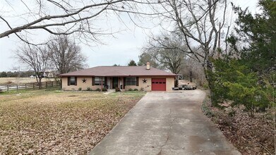 6633 FM 36 in Quinlan, TX - Building Photo - Building Photo