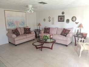 3600 Darlington Rd in Holiday, FL - Building Photo - Building Photo