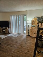 6XXX Mockingbird Ln in Eden Prairie, MN - Building Photo - Building Photo