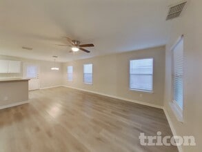 5731 Butch Canyon in San Antonio, TX - Building Photo - Building Photo