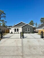 2444 Carmel St in Houston, TX - Building Photo