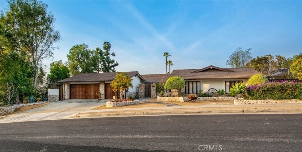 27151 Mission Hills Dr in San Juan Capistrano, CA - Building Photo